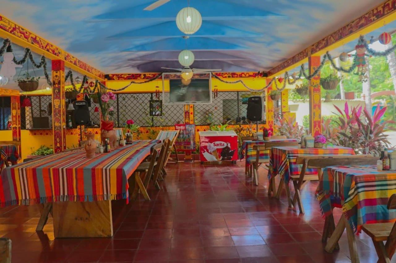 Hotel Y Restaurante Rincon Familiar 라 리베르타드 외부 사진