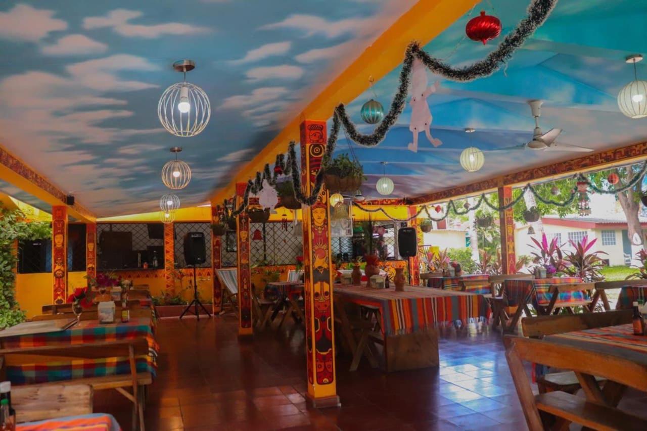 Hotel Y Restaurante Rincon Familiar 라 리베르타드 외부 사진
