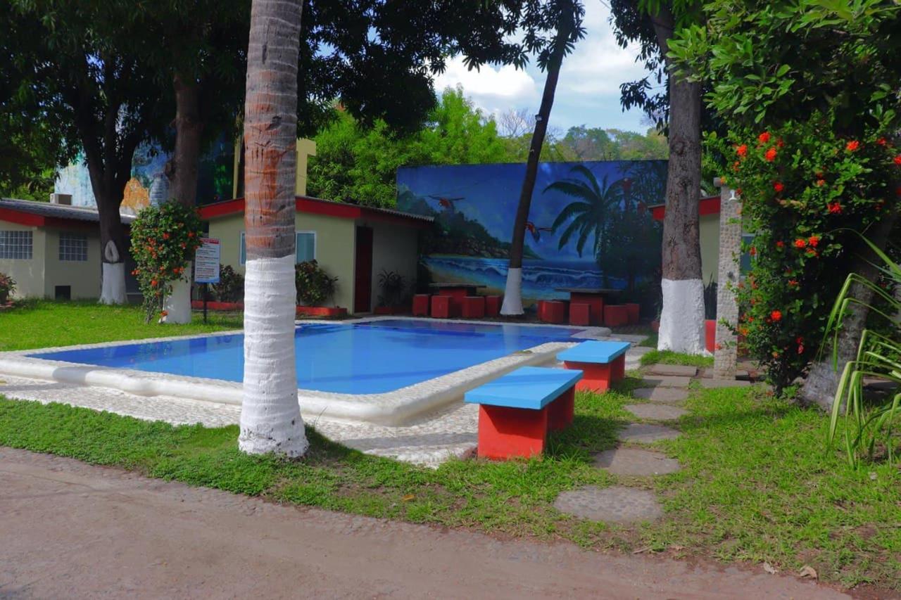 Hotel Y Restaurante Rincon Familiar 라 리베르타드 외부 사진